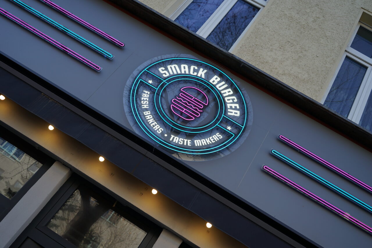 SmackBurger SmackBurger